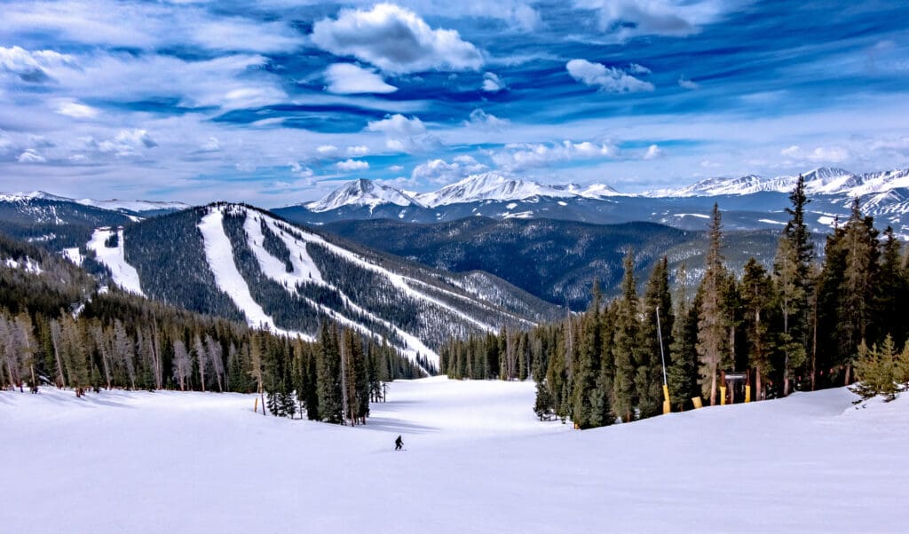 keystone ski rental delivery resort town in colorado rockies